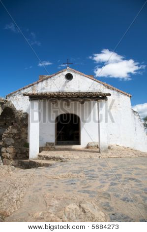 Frente da Igreja com alto-falante
