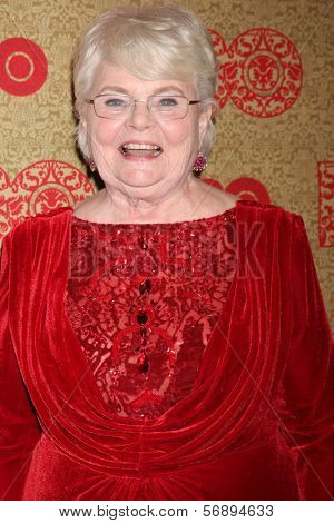 vLOS ANGELES - JAN 12:  June Squibb at the HBO 2014 Golden Globe Party  at Beverly Hilton Hotel on January 12, 2014 in Beverly Hills, CA