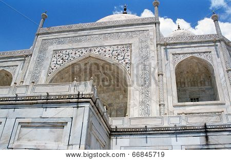Photo Of Ornamental Walls Of Taj Mahal, India