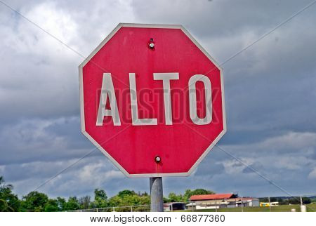 stop alto