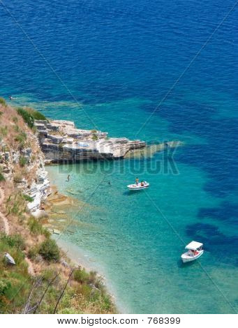 Boote Bay auf Korfu-Insel