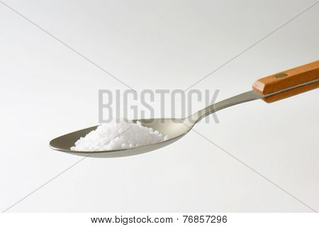 tea spoon with whit of sea salt