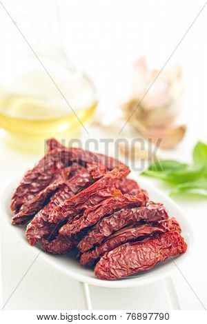 sun dried tomatoes in bowl