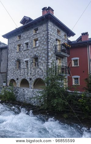 Italian Alpine urban commune of Ponte di Legno