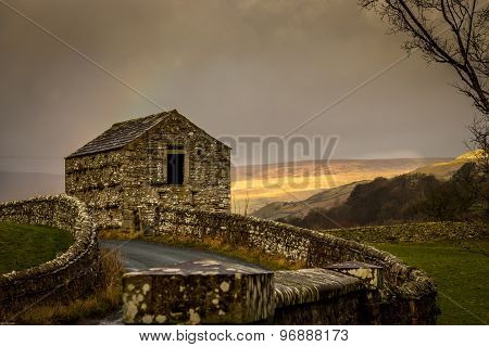 Stone barn and dry stone wall, Yorkshire