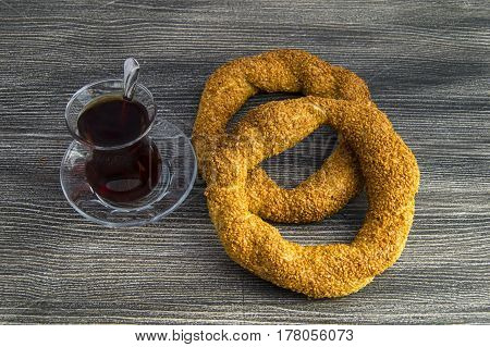 Turkish bagel, sesame bagel, crispy bagel, turkey bagels, bagels in various concepts, tea and pretzels pictures