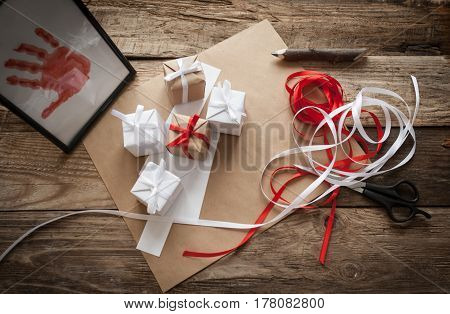 Packaging Gifts, Handmade