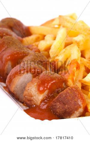 Kiełbasa curry i frytkami