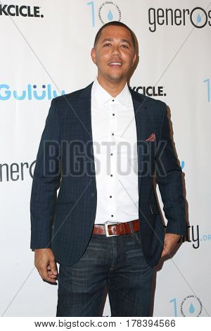 LOS ANGELES - MAR 21:  Reggie Brown at the Generosity.org Fundraiser For World Water Day at the Montage Hotel on March 21, 2017 in Beverly Hills, CA