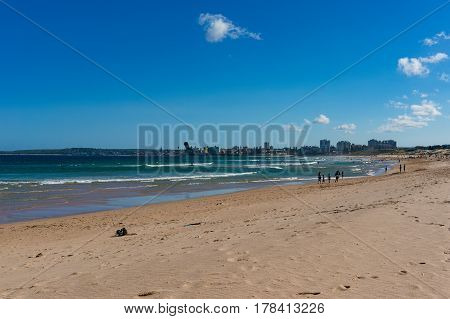 People Enjoying Beach Holiday On Cronulla Beach. Australia