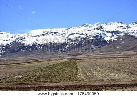 Shahin Shahr to Fereydoun Shahr, Esfahan, on the spring road trip, within 2 hour drive environment will totally change