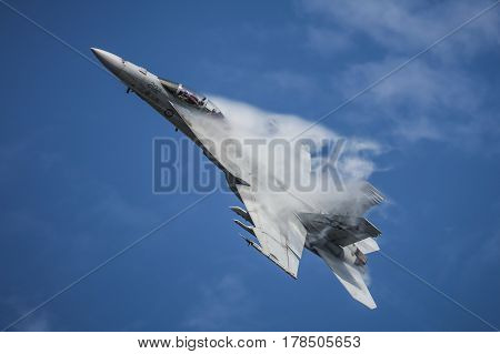 MELBOURNE, AUSTRALIA - MARCH 26: An Royal Australian Air Force FA18F Super Hornet performs in a public display above Melbourne on March 26, 2017