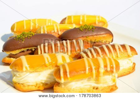 Prepared for special occasions, delicious and beautiful cake