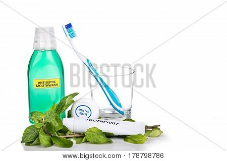 Oral Care Essential Products Tapered Toothbrush, Toothpaste, Mouthwash, Dental Floss
