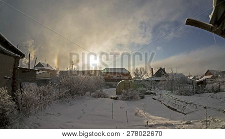 Frosty Day, Atmospheric Phenomenon Halo, Southern Urals Chelyabinsk