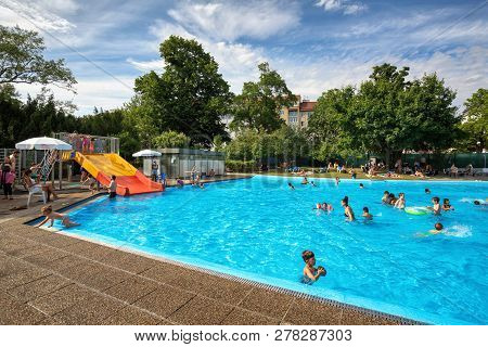Vienna, Austria - July 12, 2017. Outdoor Family Pool In The City Park Schweizergarten. Landstrasse D