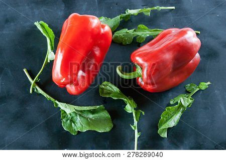 Black Food: Red Pepper And Arugula