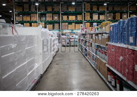 Makro Hypermarket Chiang Mai.