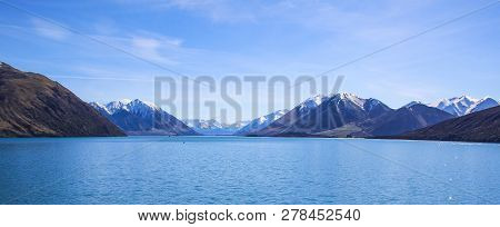 Lake Coleridge In Canterbury, South Island, New Zealand