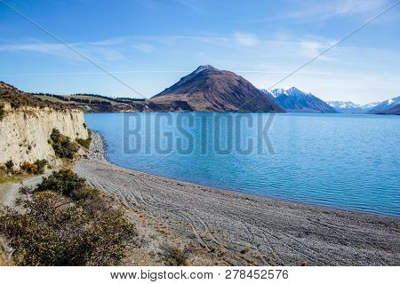 Lake Coleridge In Canterbury, South Island, New Zealand