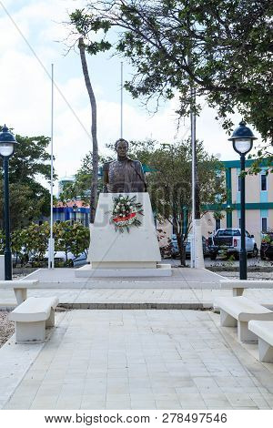 Kralendijk, Bonaire- December 18, 2015: Being South Of The Hurricane Belt And Because Of The Constan