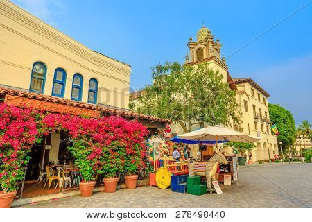 Los Angeles, California, United States - August 9, 2018: La Luz Del Dia Restaurant And La Plaza Unit