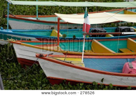 Farverige Boats1