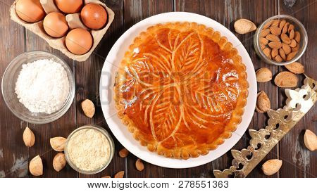 homemade epiphany cake