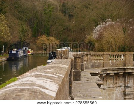 View Of Dundas Aqueduct Carrying The Kennet And Avon Canal And Made Of Bath Stone, With Canal Boats 