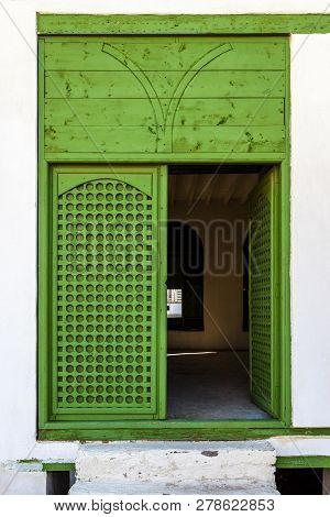 Old City In Jeddah, Saudi Arabia Known As Historical Jeddah. Old And Heritage Windows And Doors In J