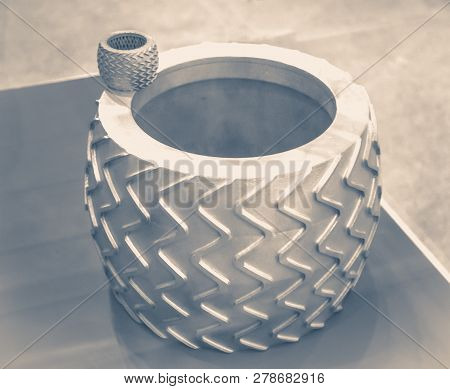 Big Object Printed On Metal 3d Printer
