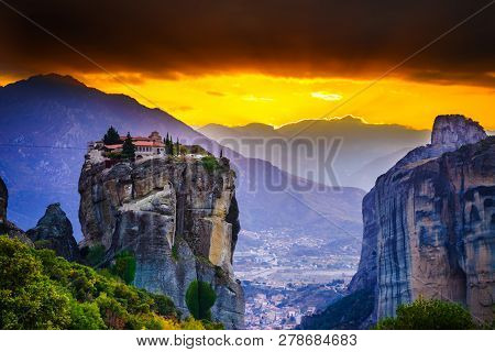 Monastery Of The Holy Trinity On Cliff. Greek Destinations. The Meteora Monasteries, Greece Kalambak