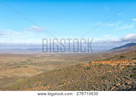 A View Of The Gannaga Pass In The Tankwa Karoo Of South Africa