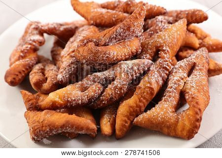 bugne, french dessert carnival