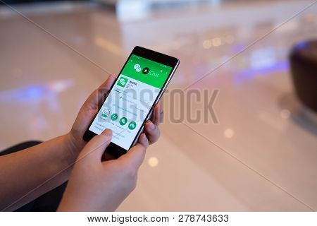 Chiang Mai, Thailand - August 03,2018: Woman Holding Huawei With Wechat  On The Screen.wechat Is A C