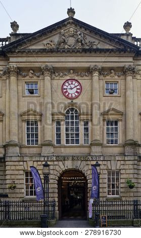 The Corn Exchange, Corn Street, Bristol
Grade I Listed Building Completed 1743
The Clock Has Two Min