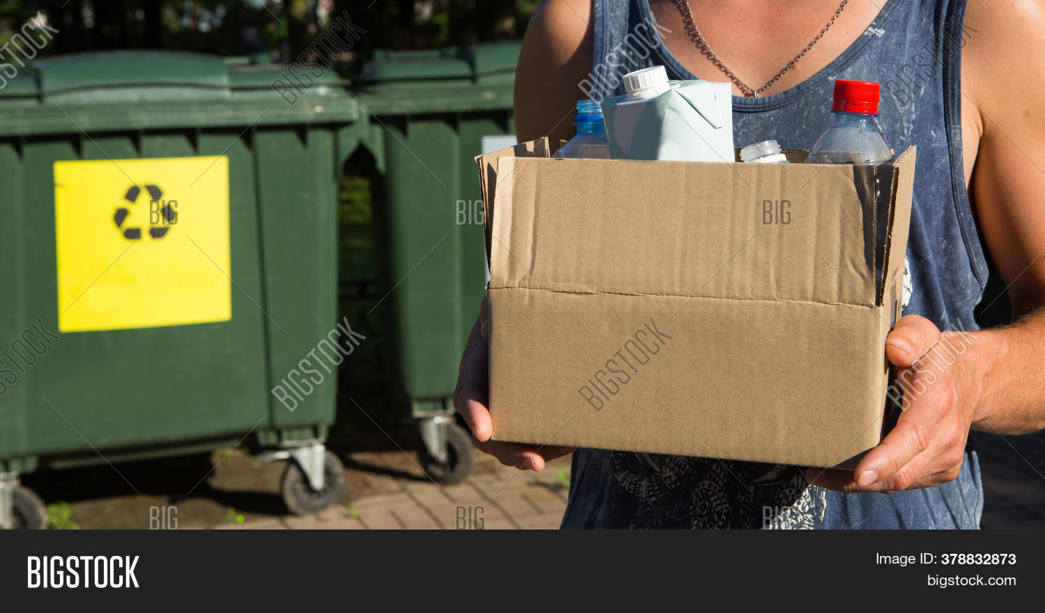 Cardboard Box Garbage Image & Photo (Free Trial) Bigstock