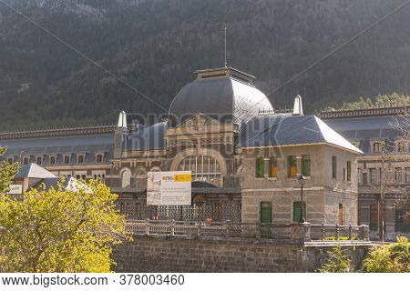 Canfranc, Spain - May 1, 2019 : Watch In The Abandoned Railway Station Of Canfranc Huesca Spain