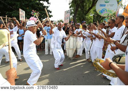 Salvador, Bahia / Brazil - January 24, 2016: Group Performs Maculele Dance Performance At The Tororo