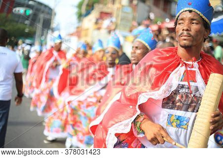 Salvador, Bahia / Brazil - January 24, 2016: Members Of Congo, Reinado And Cheganca Cultural Group, 