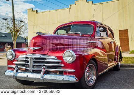 Jesup, Ga - March 17, 2018: Close Up View Of A 1948 Chevrolet Stylemaster Town Sedan At The Jesup 20