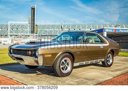 Daytona Beach, Fl / Usa - March 25, 2018: Brown 1970 American Motos Amx Muscle Car At The Spring 201