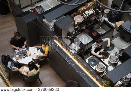 Singapore, 24 Jul, 2020: Top View Of A Cafe In Jewel Shopping Center. Jewel Changi Airport Is A Natu