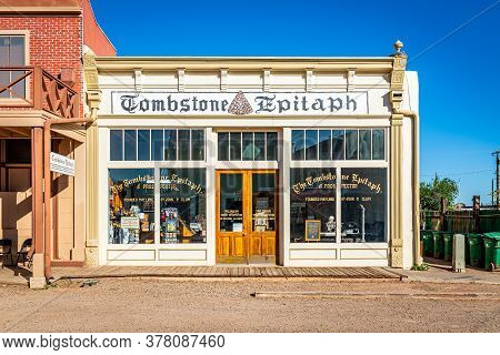 Tombstone, Arizona / Usa - June 6, 2020: Morning View Of The Tombstone Epitaph In The Famous Old Wes