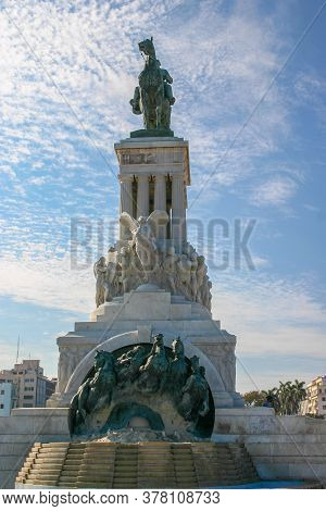 Havana, Cuba - November 15 2006: Monument Statue Of General Maximo Gomez In Havana. Maximo Gomez Was