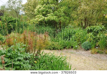 Bretaň, Lepage Le Jardin v Pleumeur Bodou