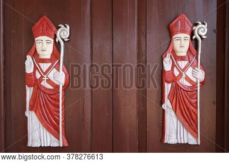 GANDAULIM, INDIA - FEBRUARY 18, 2020: St. Blaise, the door of St. Blaise Catholic Church in Gandaulim, Goa, India