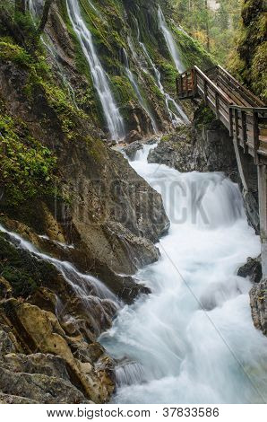 滝 Wimbachklamm