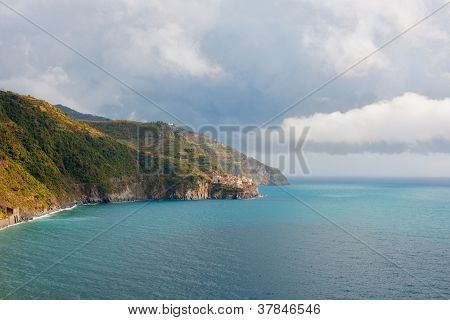 Park Cinqueterre v bouři