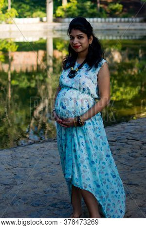 Maternity Shoot Pose For Welcoming New Born Baby In Lodhi Road In Delhi India, Maternity Photo Shoot
